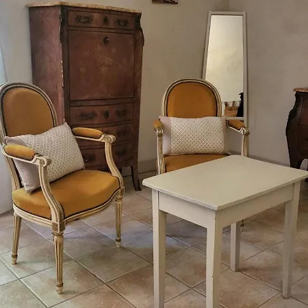 Couette-café Mas La Floreline